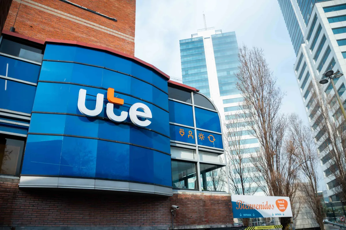 Foto sobre UTE ganó US$ 193 millones en el primer semestre y transfirió US$ 70 millones al Estado