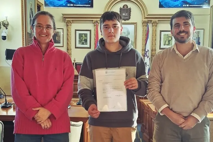 Foto sobre La serie El Dibujado Mundo de Jep, creada por un adolescente de 14 años, fue declarado de Interés Departamental por la Junta de Paysandú
