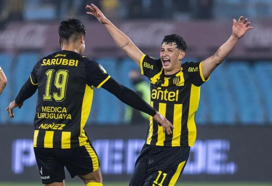 Foto sobre Peñarol fue una aplanadora: goleó 5-1 a Wanderers y se consagró campeón del Torneo Intermedio 2026