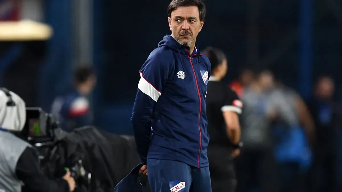 Foto sobre Confirmado: Alvaro Recoba es el nuevo Técnico del aurinegro