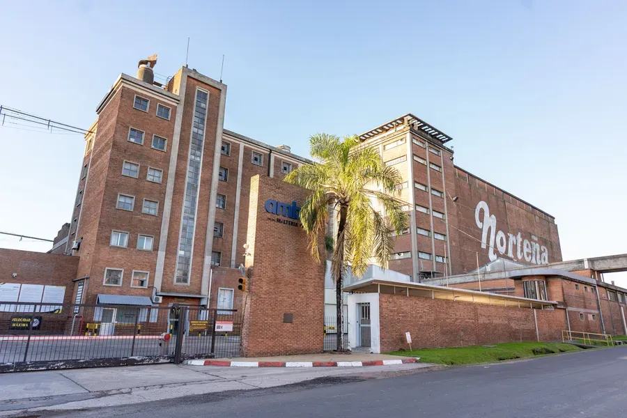 Foto sobre Ambev reabrirá Cympay en Paysandú en enero de 2027, aunque la reestructura afectará a unos 30 trabajadores