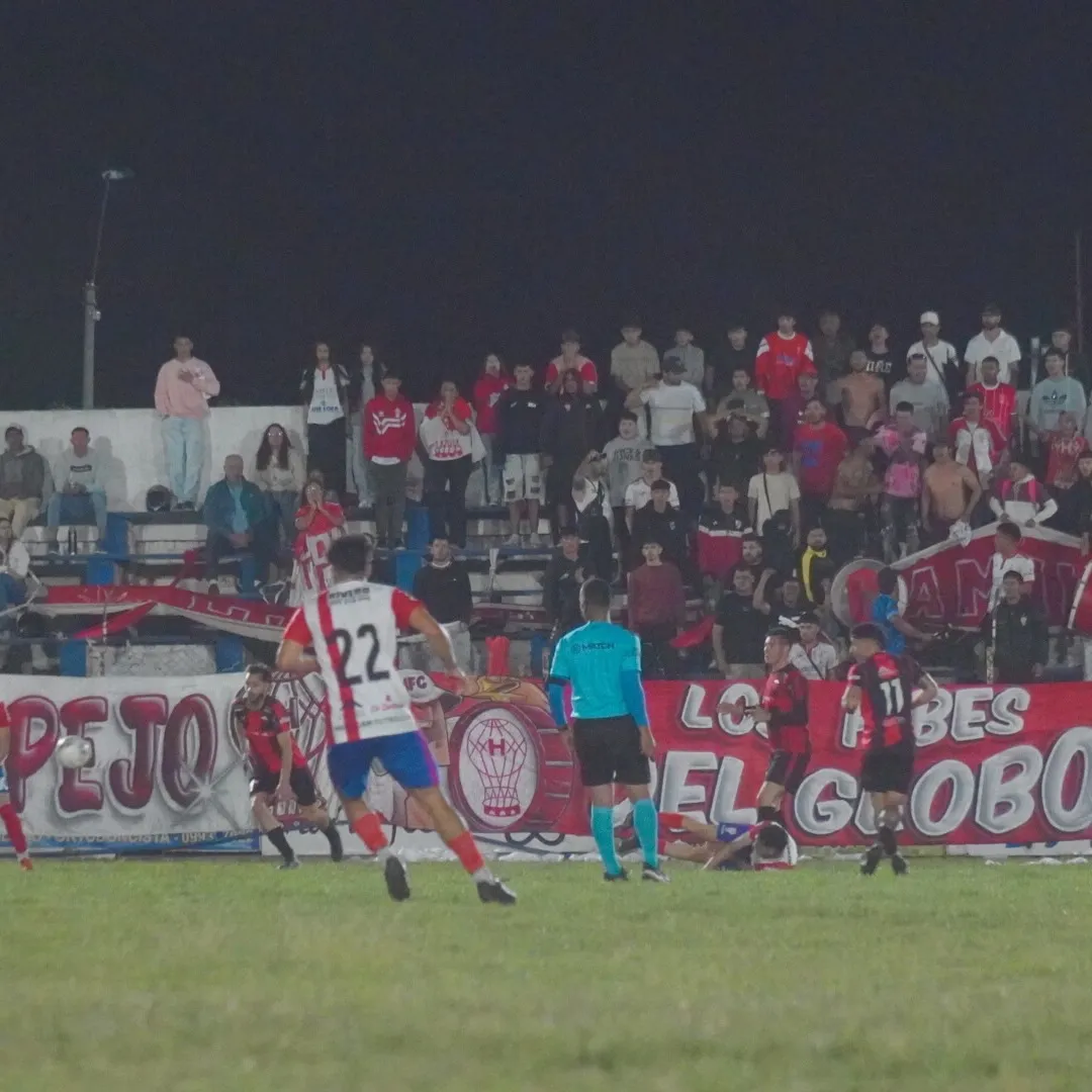 Foto sobre Arranque vibrante en la Ronda Título del Torneo de Honor 2025: goles y reparto de puntos en Paysandú