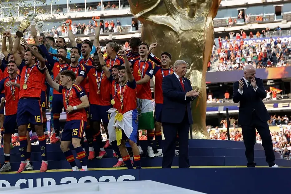 Foto sobre Trump fue abucheado en la final del Mundial 2026 y evitó repetir el episodio que generó críticas un año atrás