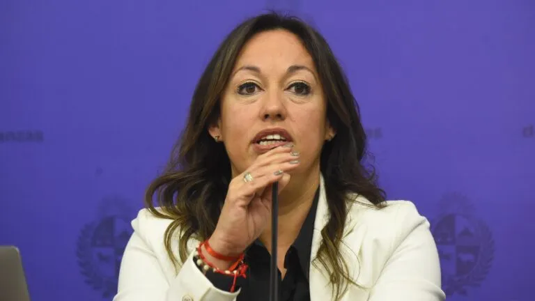 Foto sobre Ministra de Industria, Energía y Minería, Fernanda Cardona, desmiente que el proyecto de HIF esté cerrado y aclara que aún no existe un contrato firmado