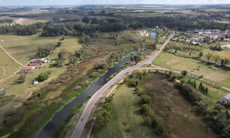 Foto sobre Tragedia en la costanera de Melo: joven falleció tras caer con su moto y permanecer horas sin ser visto