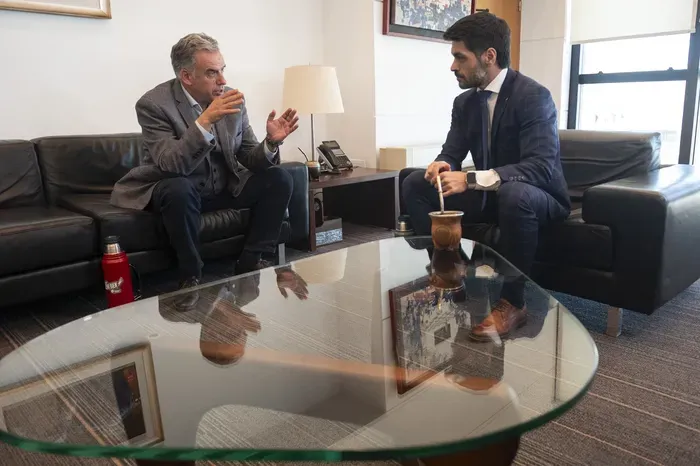 Orsi abrió una ronda con líderes de la oposición para coordinar la posición de Uruguay ante la ONU