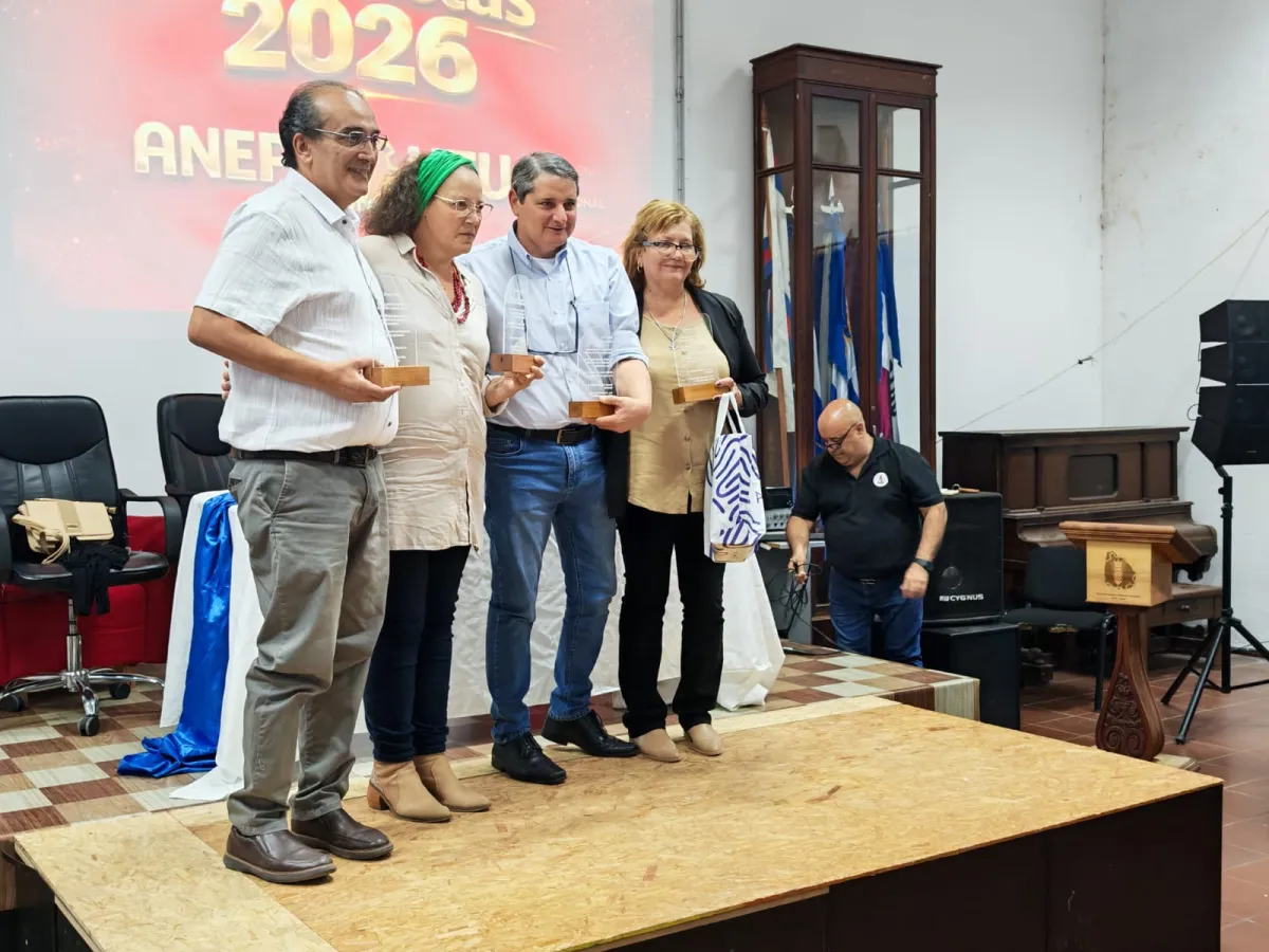 Foto sobre UTU homenajeó a docentes recientemente retirados en Paysandú en una emotiva jornada