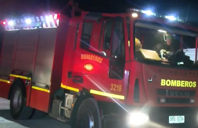 Foto sobre Un hombre de 63 años fue hallado sin vida tras un incendio en una vivienda de Paysandú