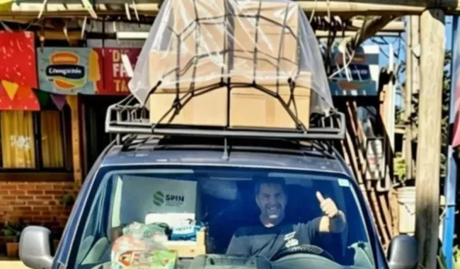 Foto sobre De Piriápolis a Paysandú: una camioneta cargada de ayuda viajó para acompañar a las familias afectadas por la creciente