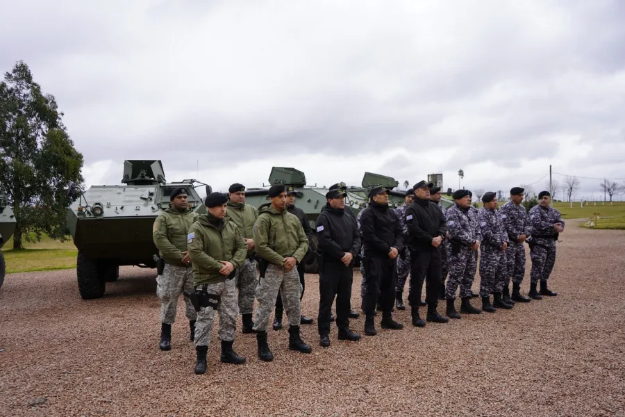 Foto sobre Policías comienzan capacitación para conducir vehículos blindados que serán utilizados en patrullajes especiales