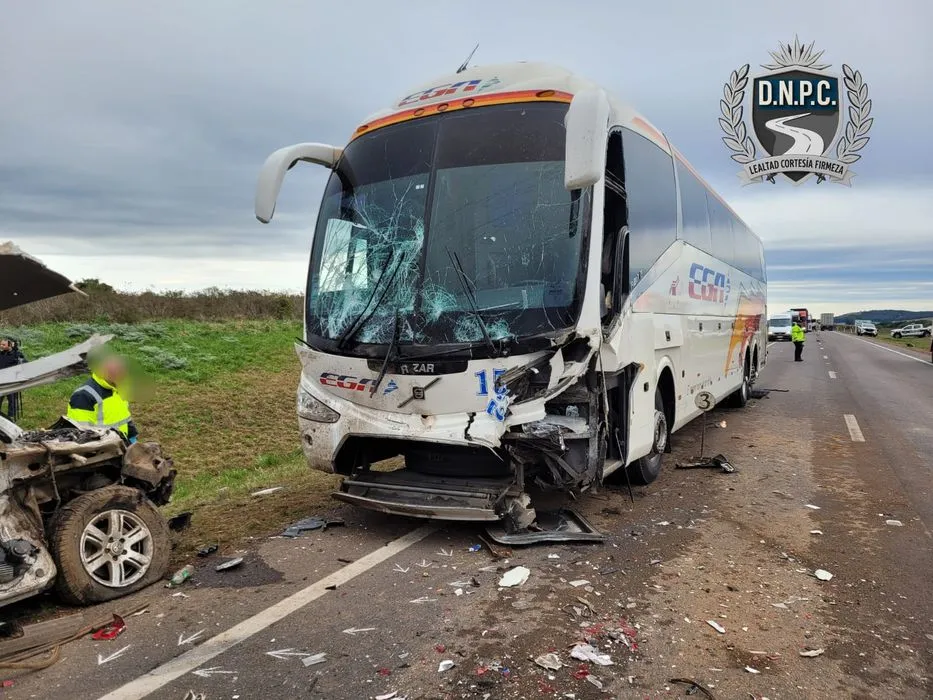 Foto sobre Accidente fatal en Ruta 8: cuatro vehículos involucrados