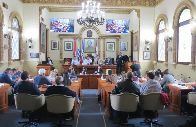 Foto sobre Paysandú cerró el encuentro de ediles con el foco en la transparencia política, las fronteras y el desarrollo local