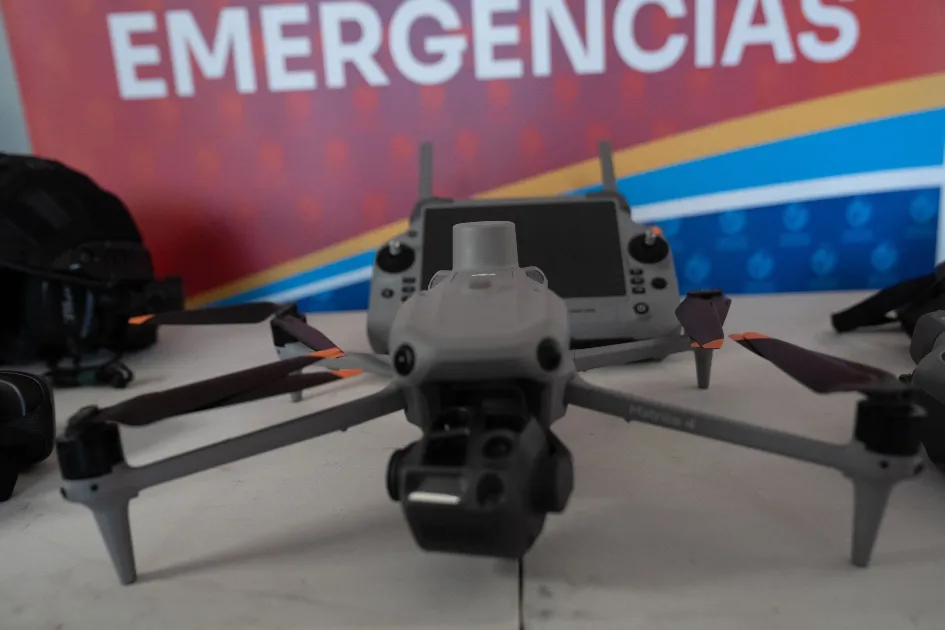 Foto sobre La Policía Nacional amplía el uso de drones en Uruguay: reforzarán la vigilancia en el área metropolitana, la frontera con Brasil y próximamente en zonas rurales