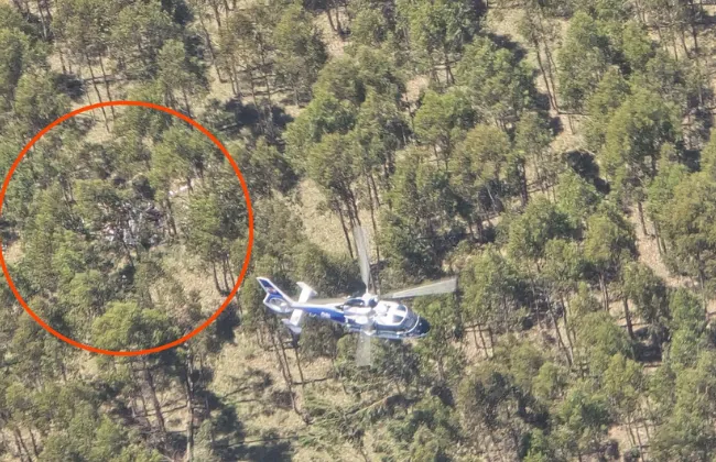 Foto sobre Dos aviones chocaron mientras realizaban acrobacias en Canelones: un piloto murió y otro logró aterrizar de emergencia