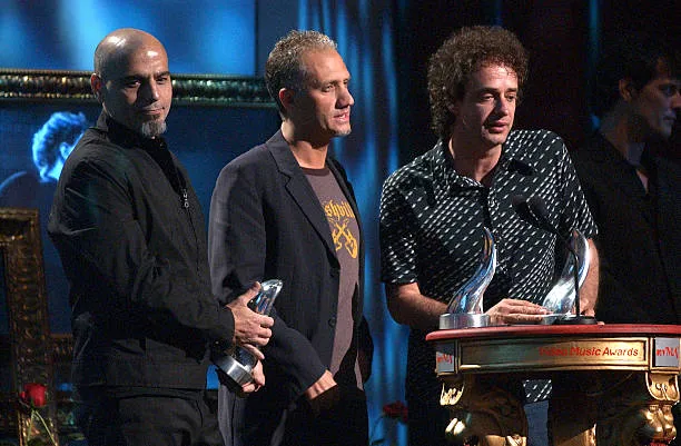 Foto sobre El fenómeno Soda Stereo: cómo la inteligencia artificial y TikTok conectan a la banda con la Generación Z