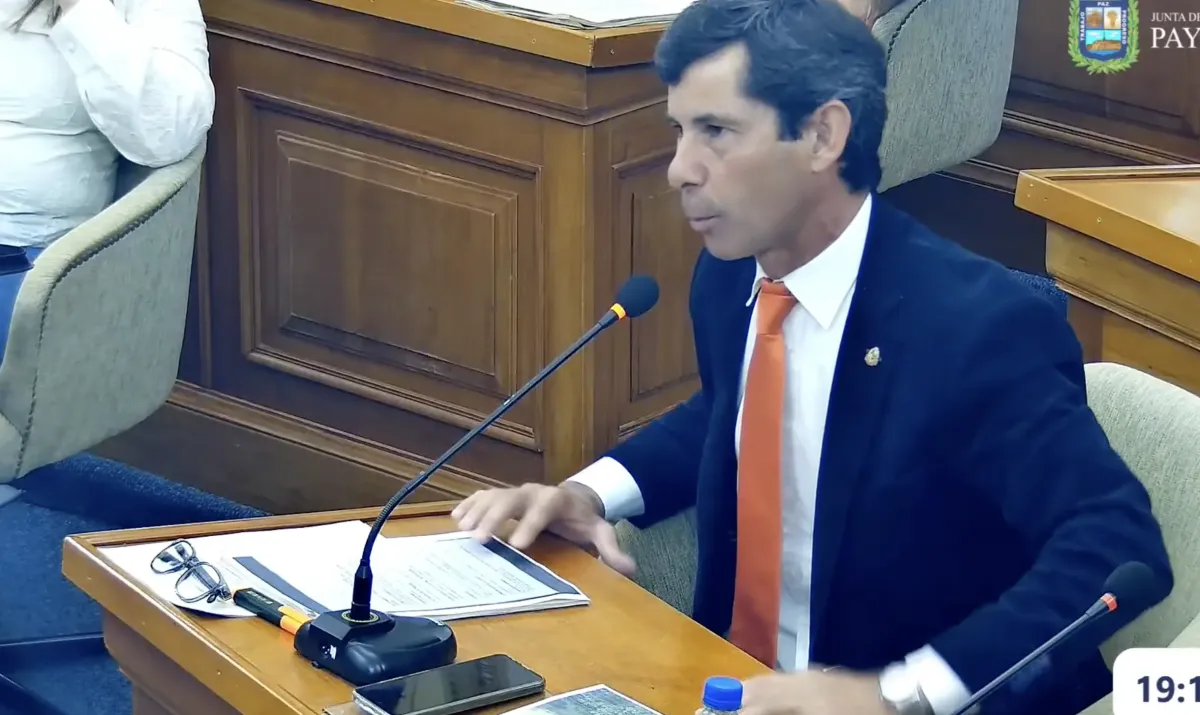 Foto sobre Helguera llamó a revisar los subsidios a exalcaldes y apeló a la prudencia en el gasto público