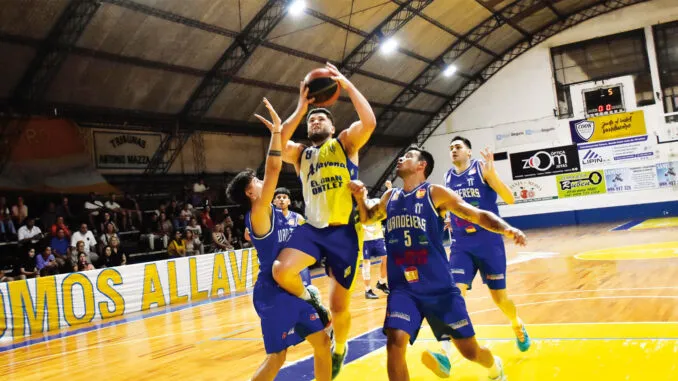 Foto sobre Allavena arrolló a Wanderers y reafirma su liderazgo en el Torneo de Honor sanducero