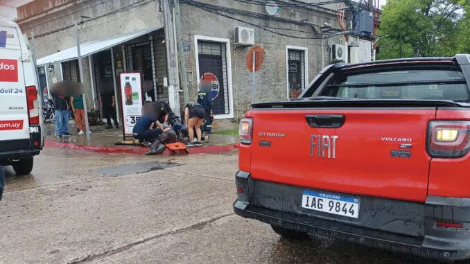 Foto sobre Dos siniestros en Paysandú dejaron motociclistas heridos en distintos puntos de la ciudad