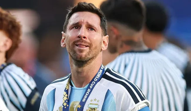 Foto sobre Lionel Messi anunció su retiro de la selección argentina: “Me vacié, ya no tengo más para dar”