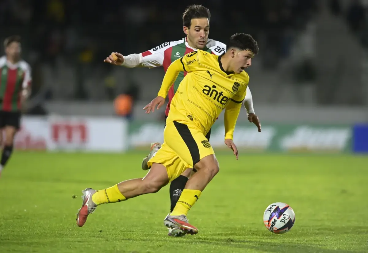 Foto sobre Peñarol tropezó en Maldonado: empató sin goles, fue superado y puso en riesgo la punta de la Anual