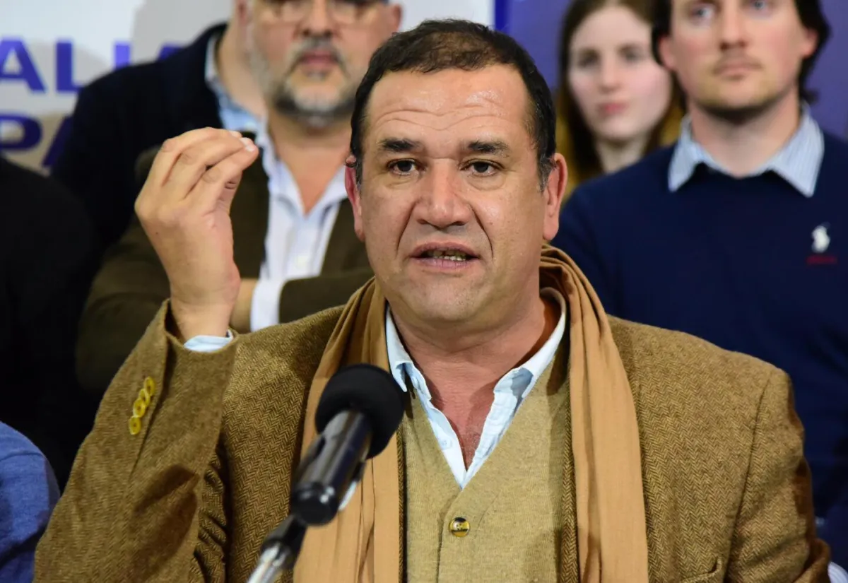 Foto sobre Da Silva llamó a no pagar multas de rutas hasta enero y cuestionó al MTOP por incumplir la ley