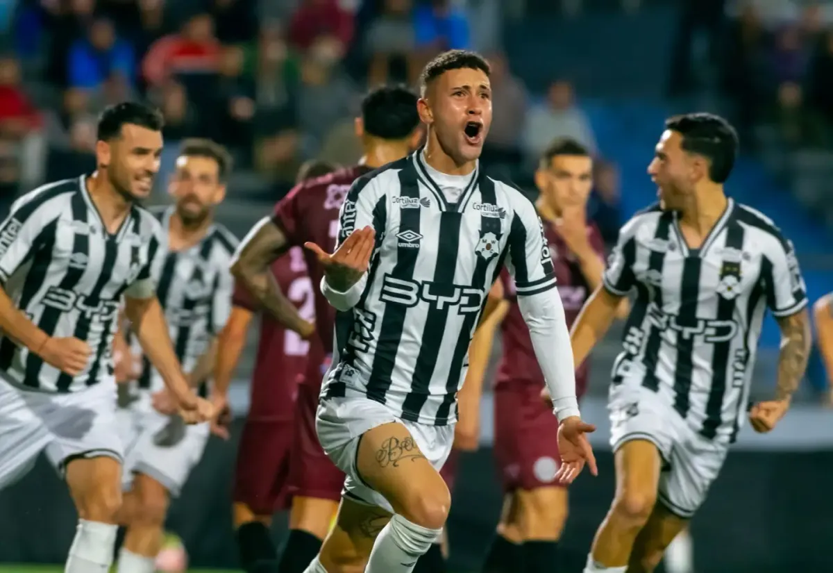 Foto sobre Wanderers dio el golpe ante Montevideo City Torque y se metió en la final del Torneo Intermedio